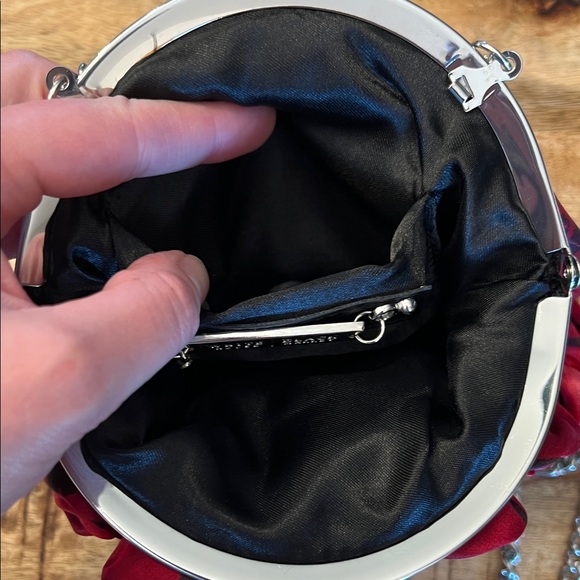 White House Black Market Red Rose Clutch/Crossbody Bag - Picture 7 of 8